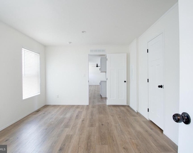 161 Carnation Drive - Photo Thumbnail 13