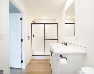 161 Carnation Drive - Photo Thumbnail 14