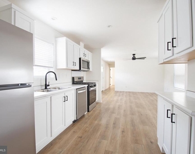 161 Carnation Drive - Photo Thumbnail 9