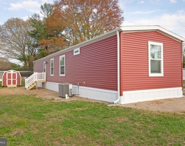 161 Carnation Drive - Photo Thumbnail 4