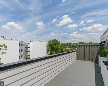 2601 30th Street Ne - Photo Thumbnail 24