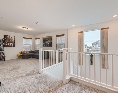 6521 Carriage Pines Dr - Photo Thumbnail 21