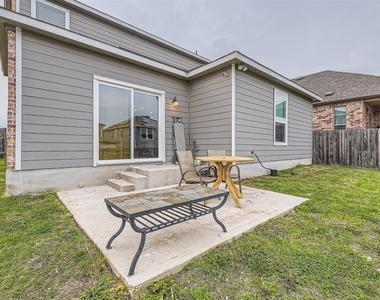6521 Carriage Pines Dr - Photo Thumbnail 32