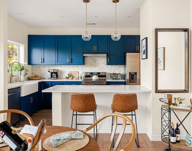 42 La Buena Vista Dr - Photo Thumbnail 3