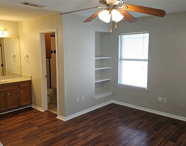 16 Brenda Ln - Photo Thumbnail 22