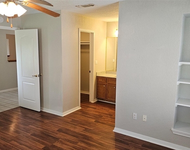 16 Brenda Ln - Photo Thumbnail 23