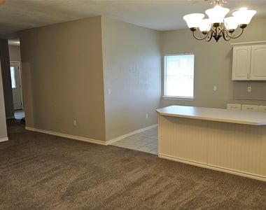 16 Brenda Ln - Photo Thumbnail 36