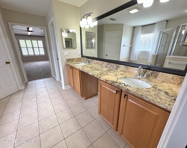 11288 Panther Creek Parkway - Photo Thumbnail 18