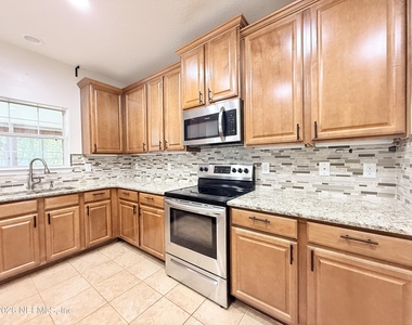 11288 Panther Creek Parkway - Photo Thumbnail 13