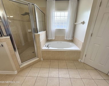 11288 Panther Creek Parkway - Photo Thumbnail 17