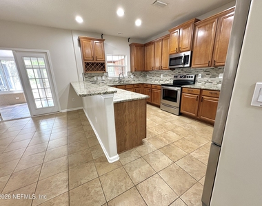 11288 Panther Creek Parkway - Photo Thumbnail 9
