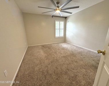 11288 Panther Creek Parkway - Photo Thumbnail 20