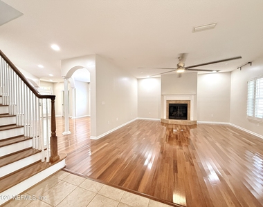 11288 Panther Creek Parkway - Photo Thumbnail 9
