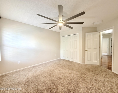 11288 Panther Creek Parkway - Photo Thumbnail 30
