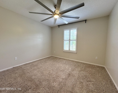 11288 Panther Creek Parkway - Photo Thumbnail 23