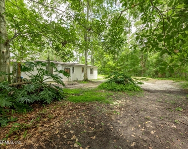 7832 Newton Road - Photo Thumbnail 5