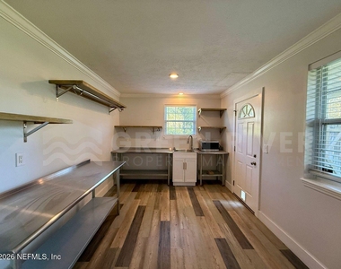 2 Fairway Road - Photo Thumbnail 18