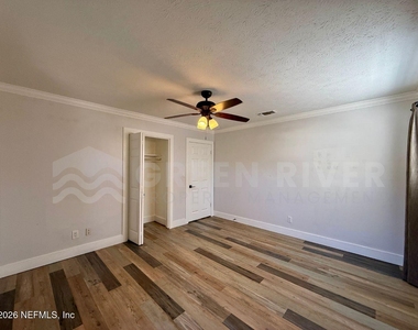 2 Fairway Road - Photo Thumbnail 24