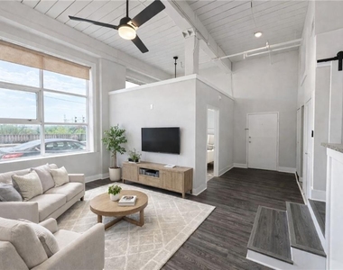 161 Sw Mangum Street - Photo Thumbnail 10
