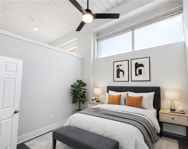 161 Sw Mangum Street - Photo Thumbnail 5