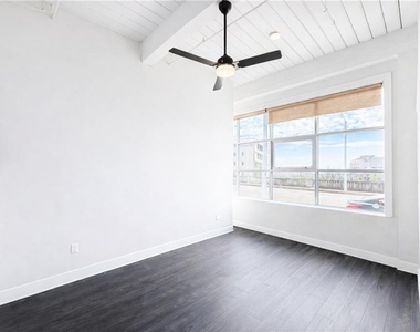 161 Sw Mangum Street - Photo Thumbnail 6