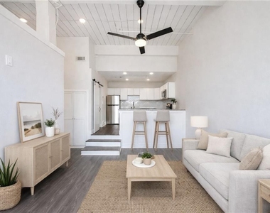 161 Sw Mangum Street - Photo Thumbnail 8