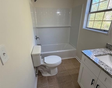 106 Sterling Court - Photo Thumbnail 13
