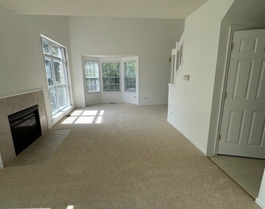 1298 Leonard Drive - Photo Thumbnail 10