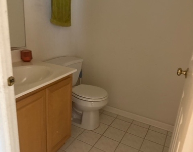 1298 Leonard Drive - Photo Thumbnail 2