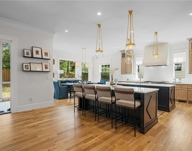 1381 Wessyngton Road Ne - Photo Thumbnail 13