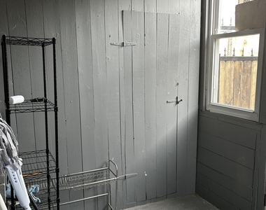 2744 W 23rd Street - Photo Thumbnail 6