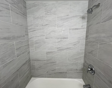 1515 Maple Avenue - Photo Thumbnail 10
