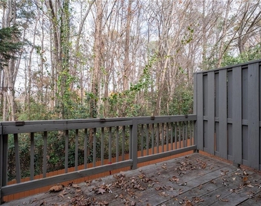 3072 Lauren Parc Road - Photo Thumbnail 19
