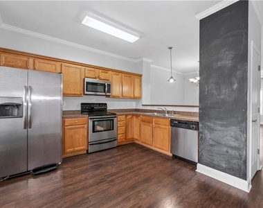 3072 Lauren Parc Road - Photo Thumbnail 15