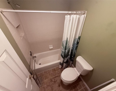 5730 Devonshire Way - Photo Thumbnail 24