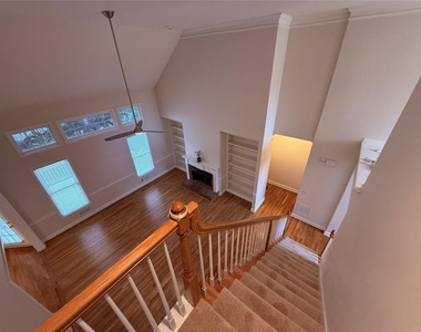 5730 Devonshire Way - Photo Thumbnail 19