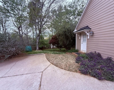 5730 Devonshire Way - Photo Thumbnail 44
