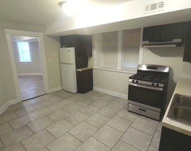 109 N Center Street - Photo Thumbnail 5