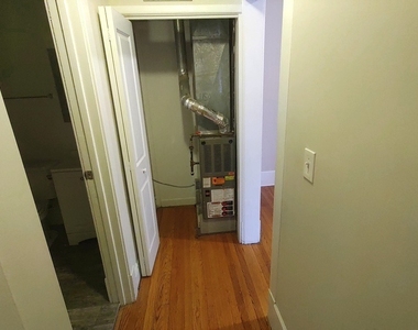 111 N Center Street - Photo Thumbnail 5