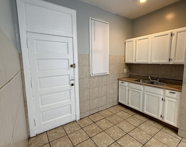 7700 S Green Street - Photo Thumbnail 3