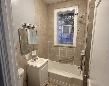 7700 S Green Street - Photo Thumbnail 9