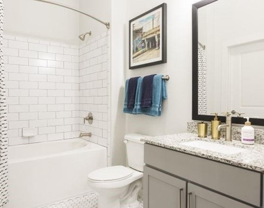 900 Joseph E Lowery Boulevard - Photo Thumbnail 3