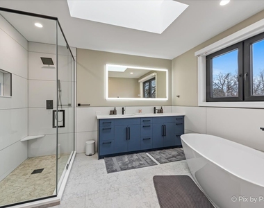 148 Oak Street - Photo Thumbnail 29