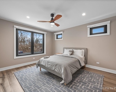 148 Oak Street - Photo Thumbnail 17