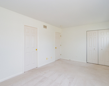 1217 N Village Drive - Photo Thumbnail 25