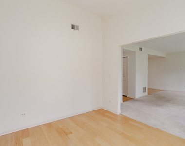 1217 N Village Drive - Photo Thumbnail 20