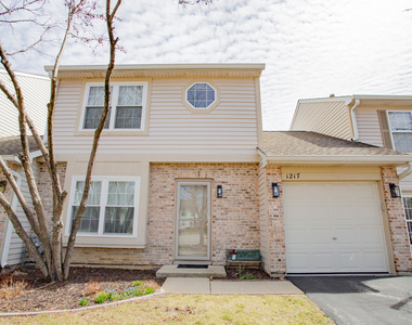 1217 N Village Drive - Photo Thumbnail 1