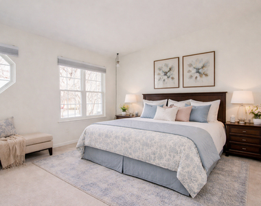1217 N Village Drive - Photo Thumbnail 6