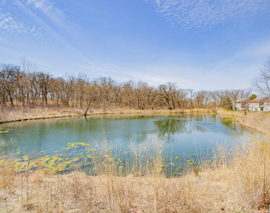 1217 N Village Drive - Photo Thumbnail 37