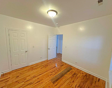 5145 W Ferdinand Street - Photo Thumbnail 9